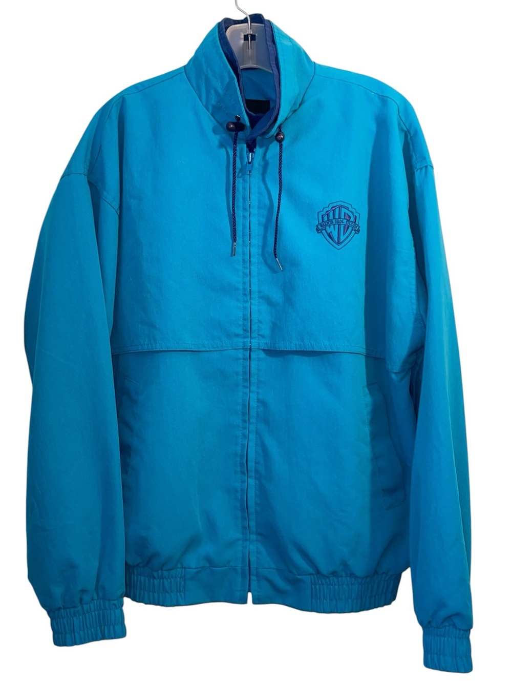 Vintage Warner Bros jacket w/ embroidered shield logo. Size large GUC